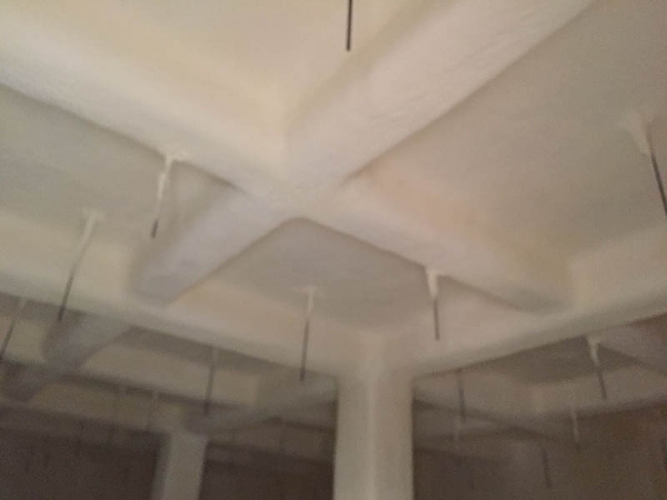聚氨酯保温板与传统隔热材料相比有哪些优势？